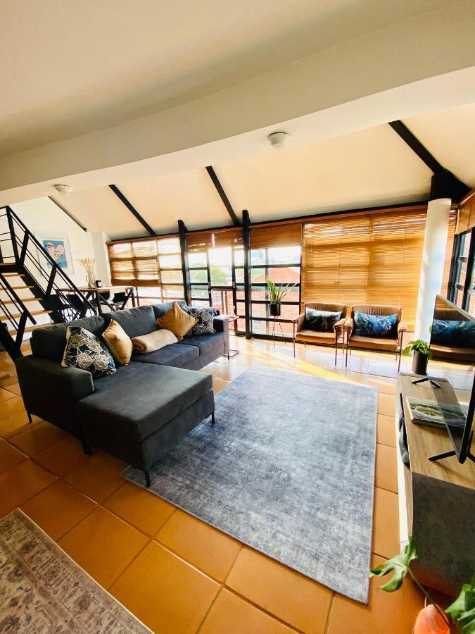 Loft 2 - De Waterkant Cape Town Bagian luar foto