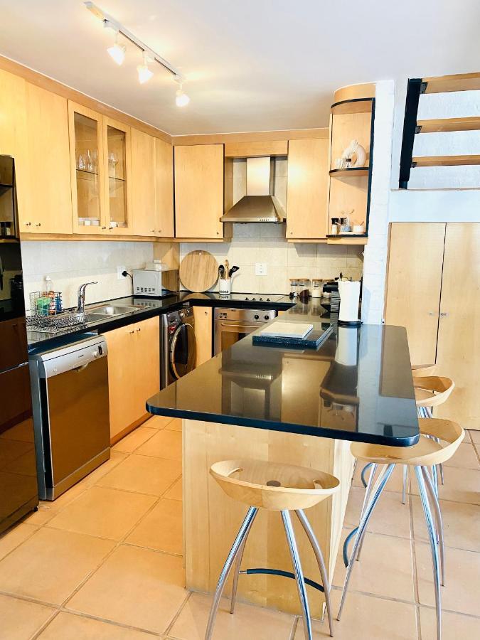 Loft 2 - De Waterkant Cape Town Bagian luar foto